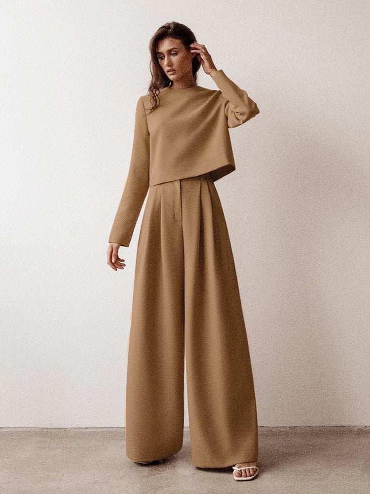 Set für Damen: Langarmbluse und Weite Hose