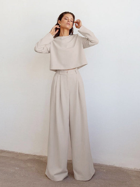 Set für Damen: Langarmbluse und Weite Hose