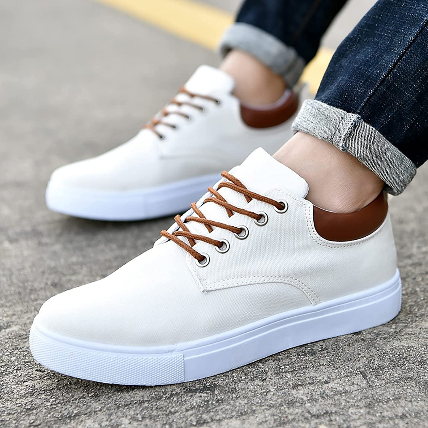 Herrenschuhe mit flacher Sohle