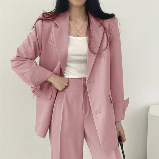 Set für Damen: Longblazer und gerade Hose